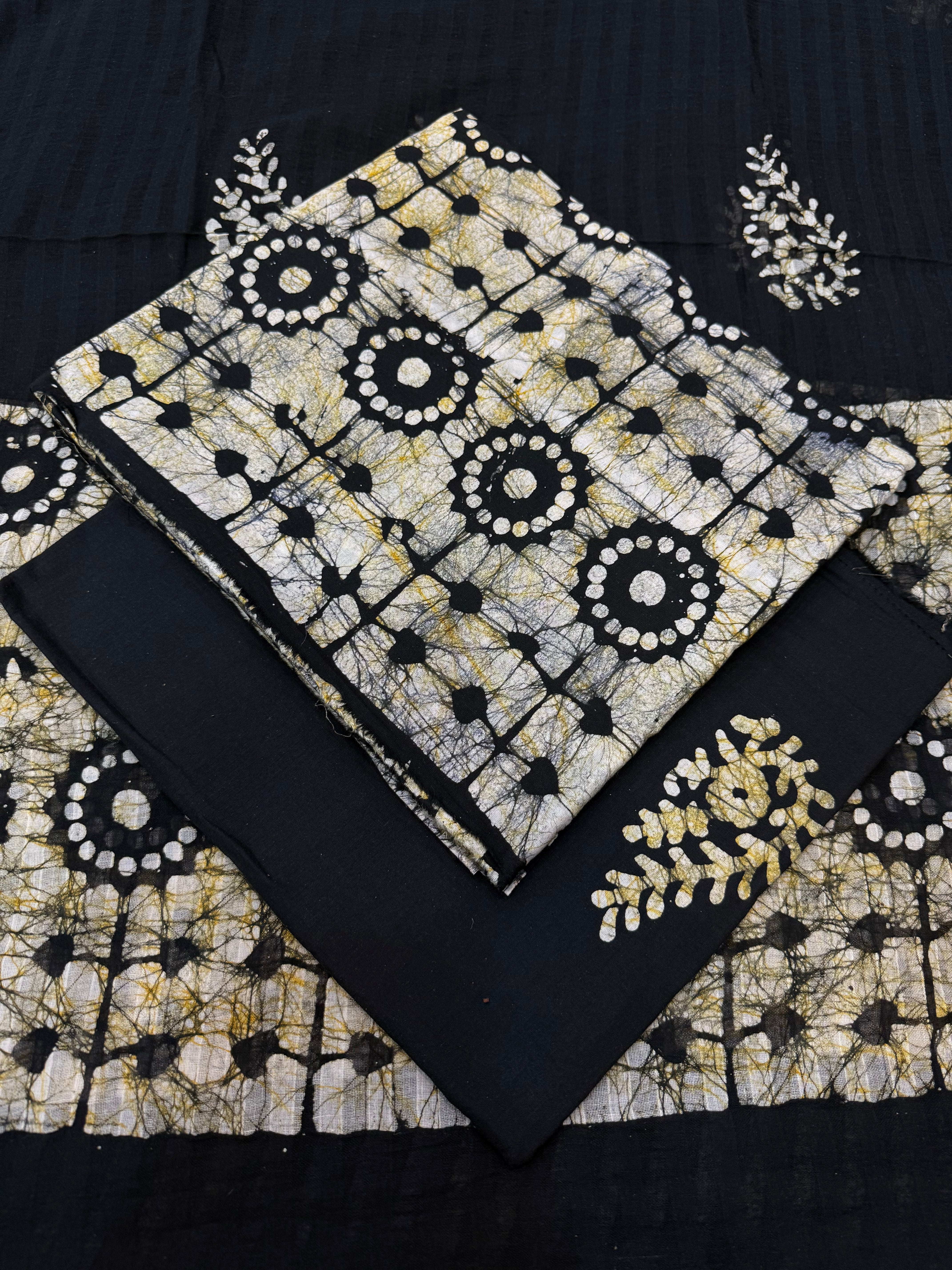 Dark Batik